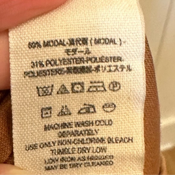 *Reversible* FREE PEOPLE Need It Now Turtleneck Cozy Yoga Sweater in Caramel — S - Picture 6 of 6